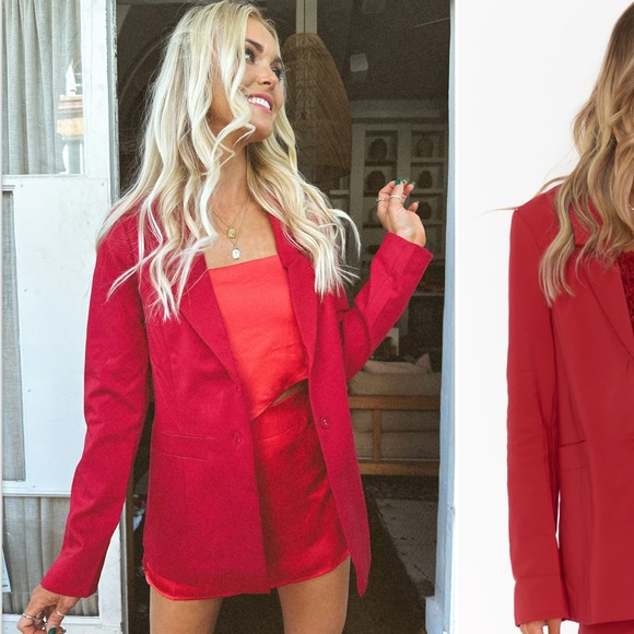Show Me Your MuMu Jackets & Blazers - NWT! Show Me Your MuMu Major Blazer